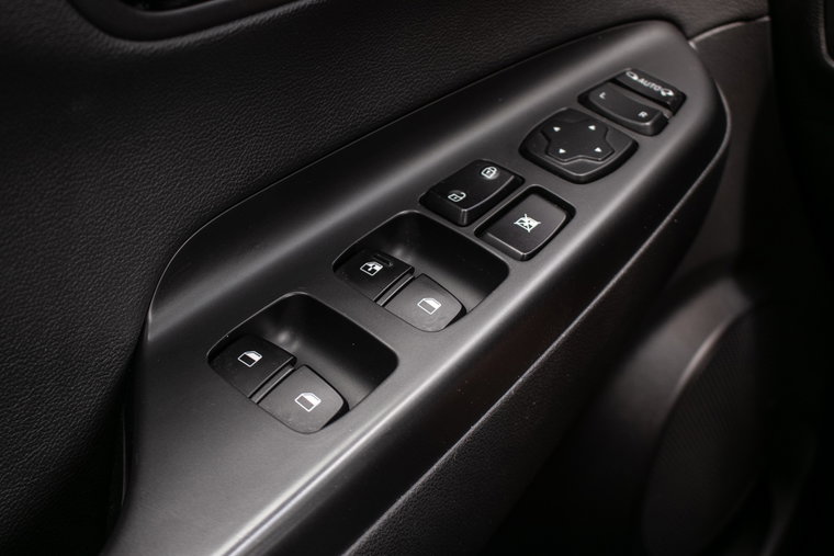 Vehicle Image 42