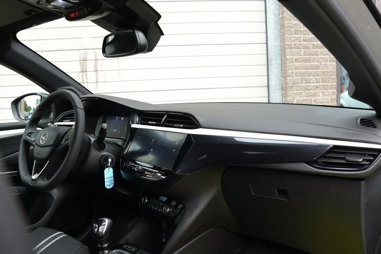 Vehicle Image 19