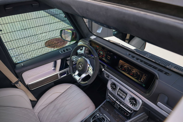 Vehicle Image 38