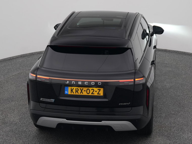 Vehicle Image 28
