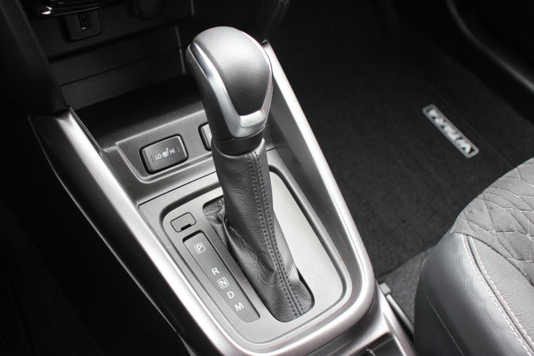 Vehicle Image 8
