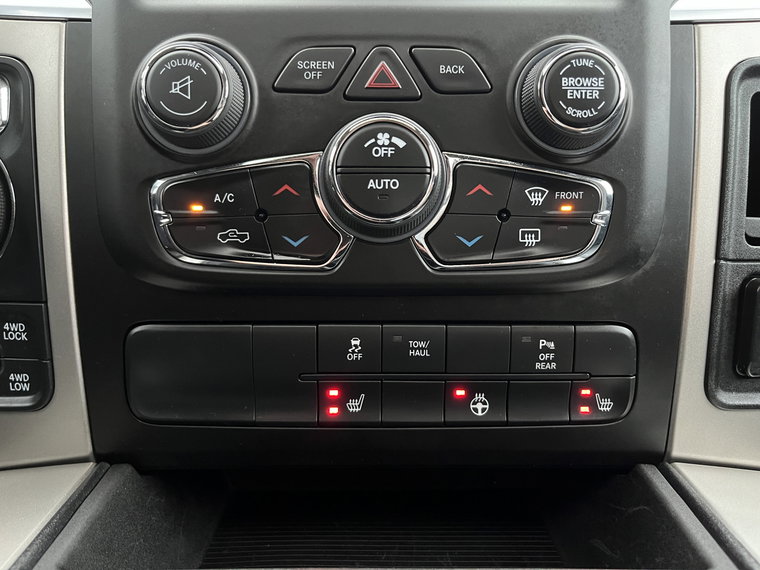 Vehicle Image 39