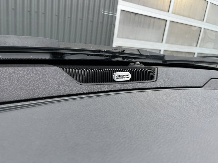 Vehicle Image 41