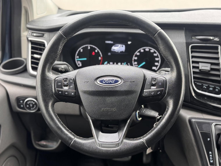Vehicle Image 19