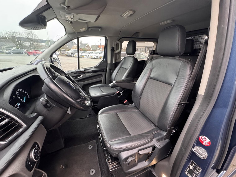 Vehicle Image 22