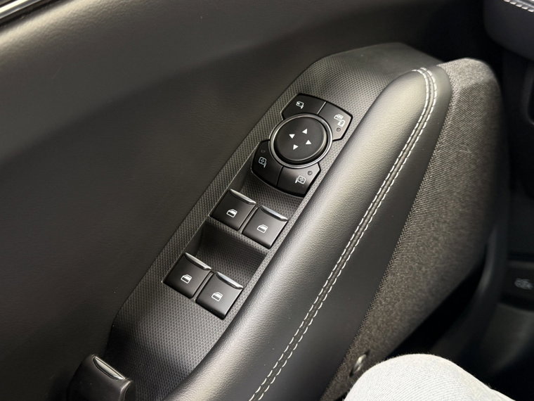Vehicle Image 45