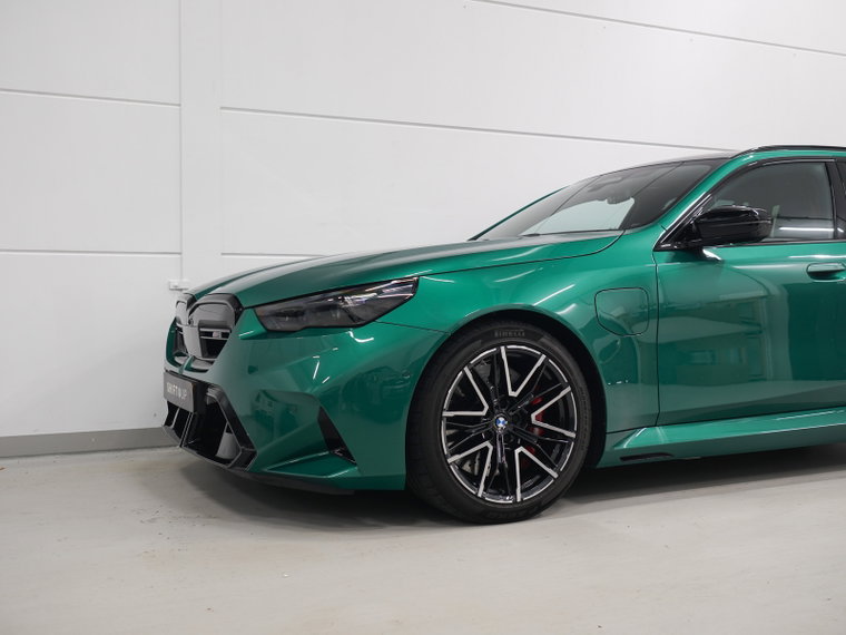 Vehicle Image 35