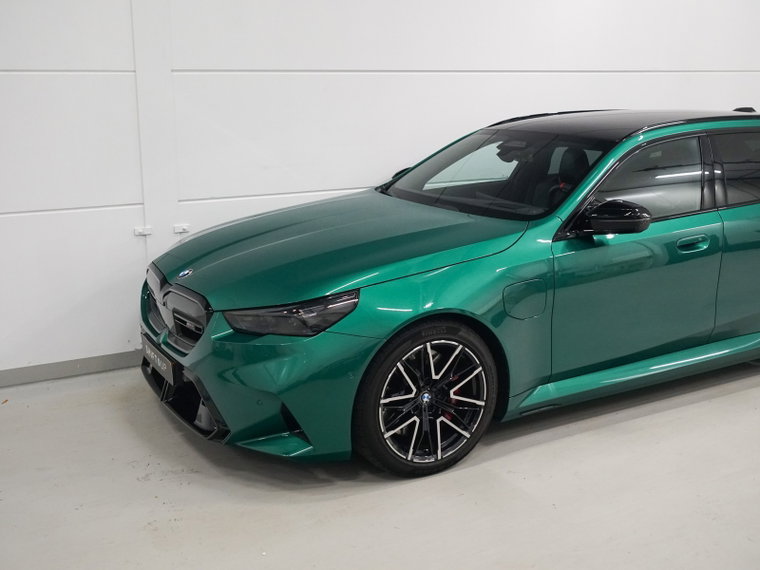 Vehicle Image 36