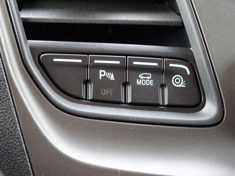 Vehicle Image 27