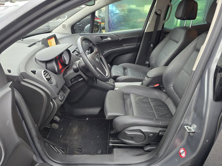 Vehicle Image 20