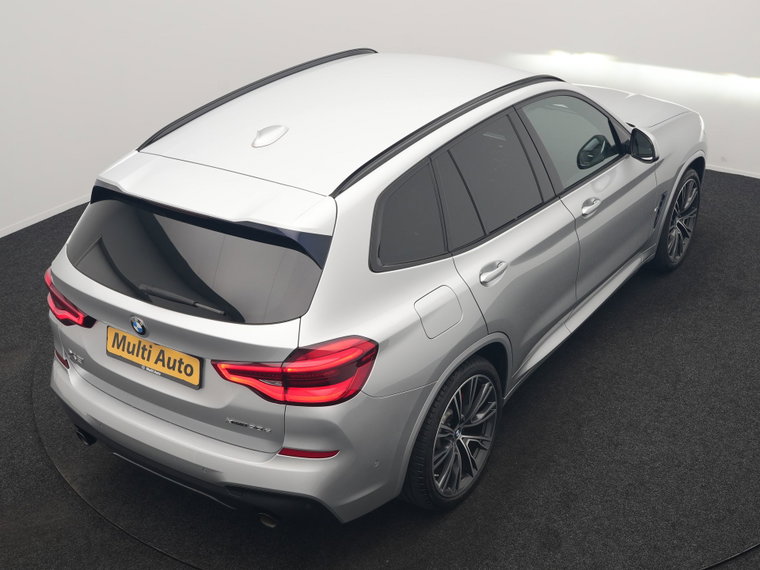 Vehicle Image 36