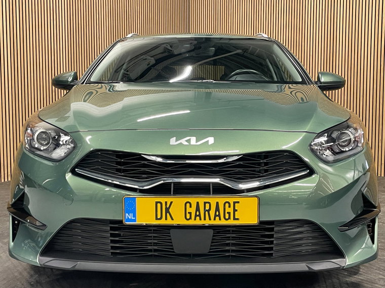 Vehicle Image 28