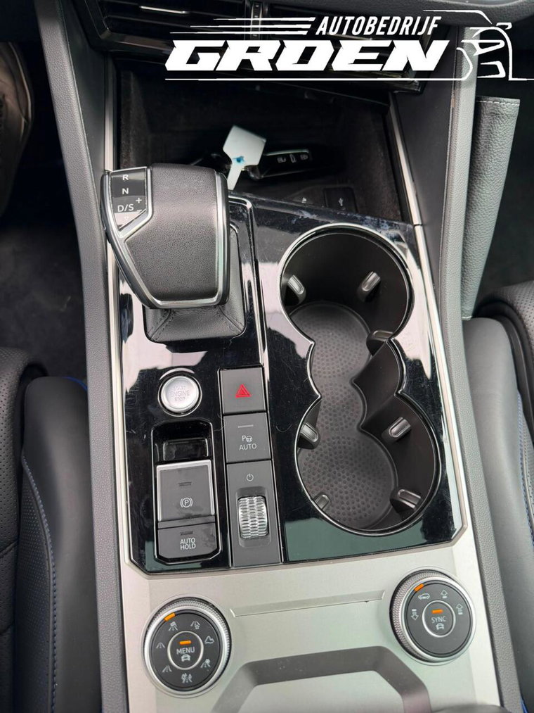 Vehicle Image 36