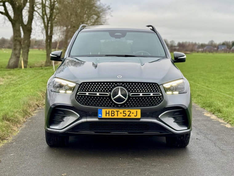 Vehicle Image 27