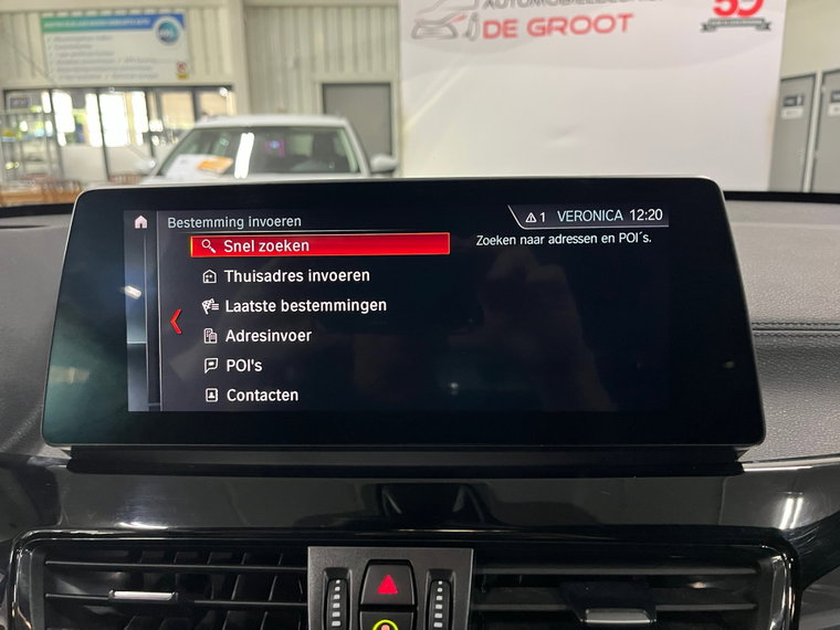 Vehicle Image 32