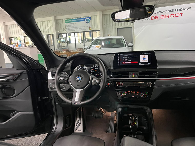 Vehicle Image 37