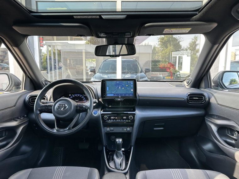 Vehicle Image 7