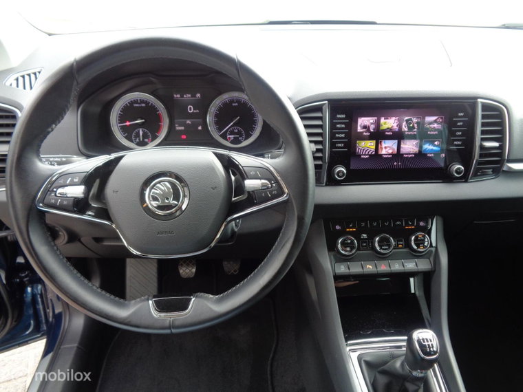 Vehicle Image 36