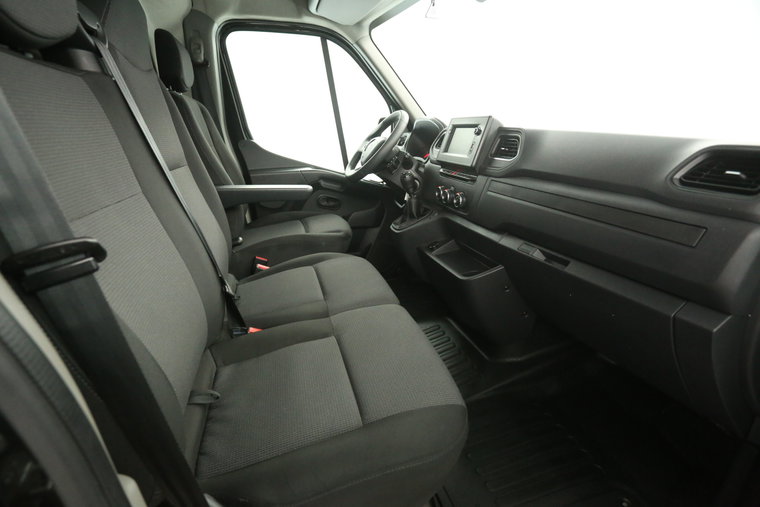 Vehicle Image 24