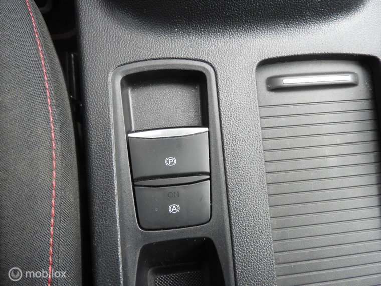 Vehicle Image 27