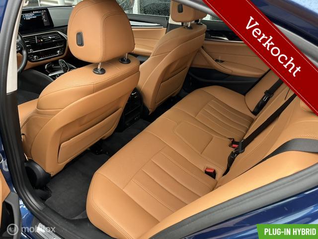 Vehicle Image 52