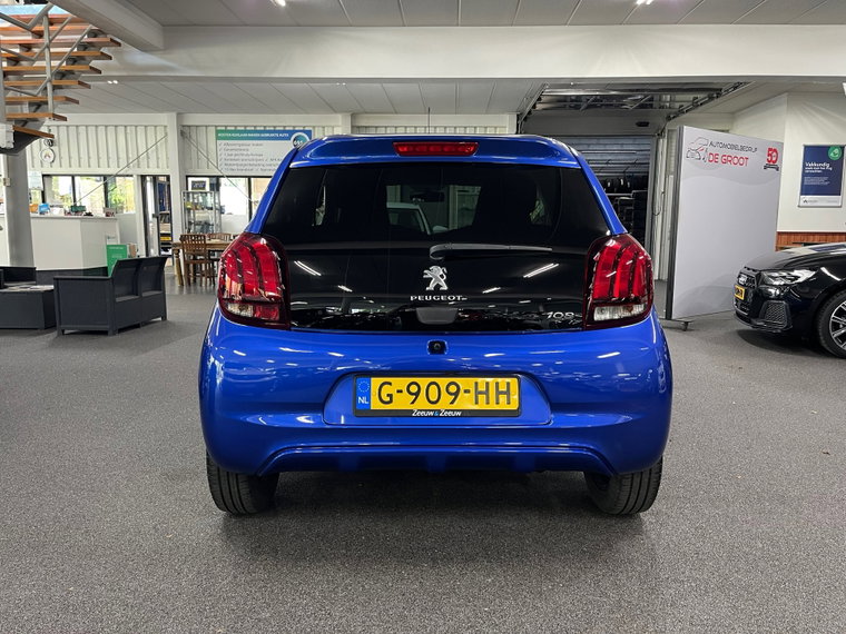 Vehicle Image 33