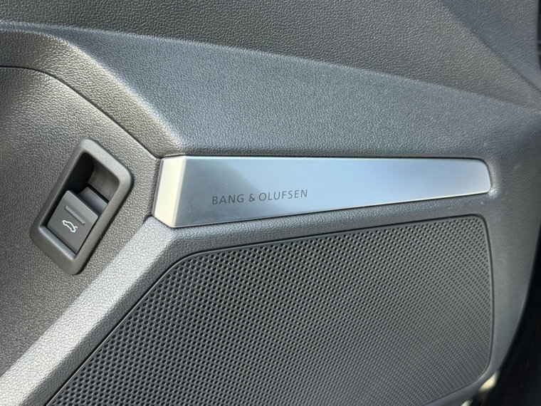 Vehicle Image 51