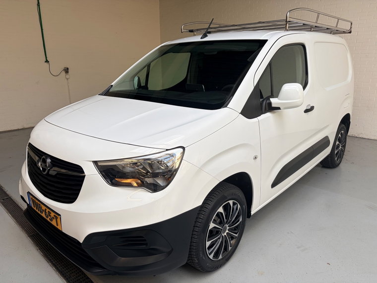 Vehicle Image 41