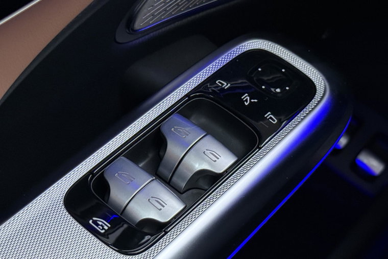 Vehicle Image 51