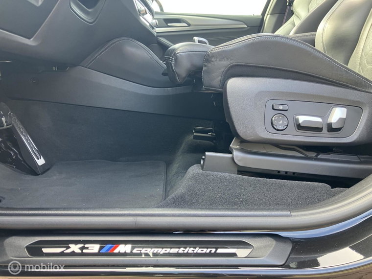 Vehicle Image 33