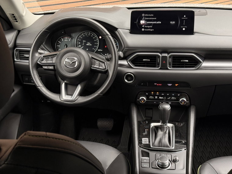 Vehicle Image 22