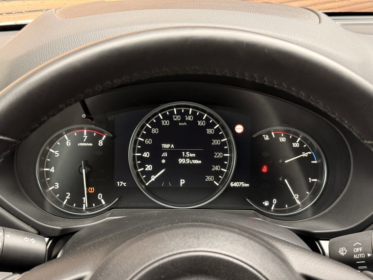 Vehicle Image 26