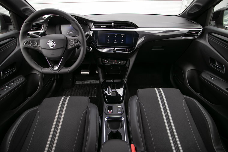 Vehicle Image 14