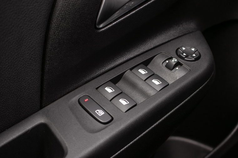 Vehicle Image 36