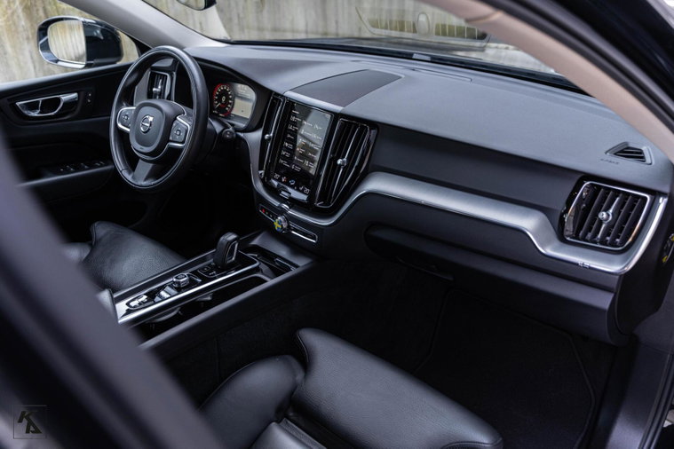 Vehicle Image 60