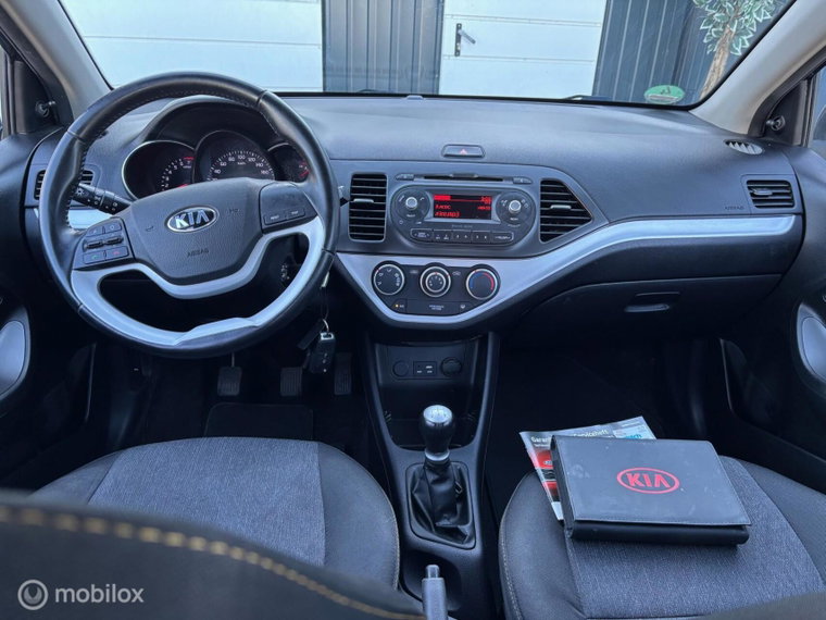 Vehicle Image 17