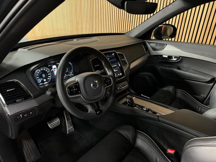 Vehicle Image 52
