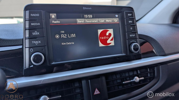 Vehicle Image 23