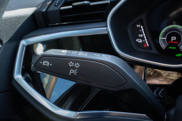 Vehicle Image 33