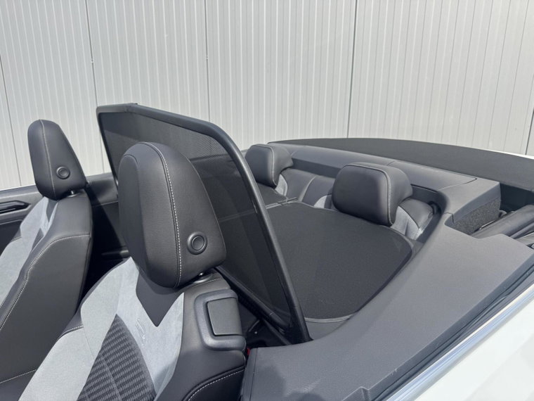 Vehicle Image 40