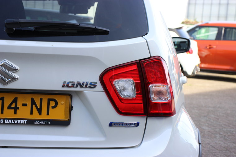 Vehicle Image 18