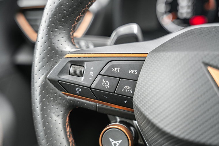 Vehicle Image 32