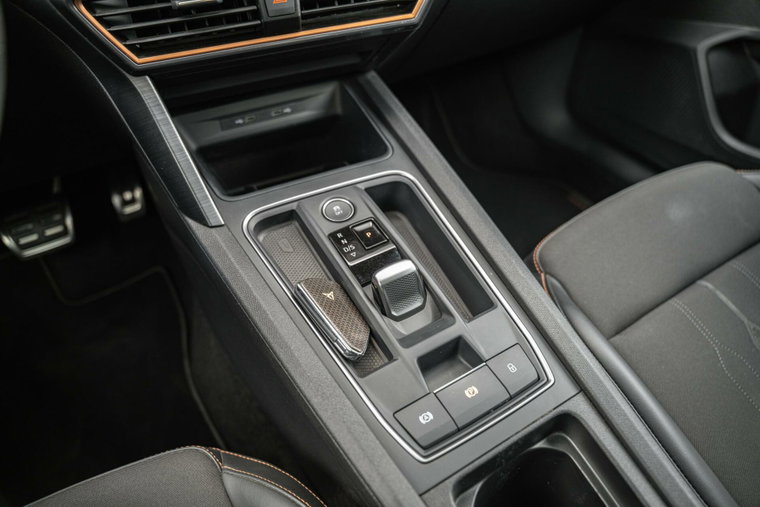 Vehicle Image 38