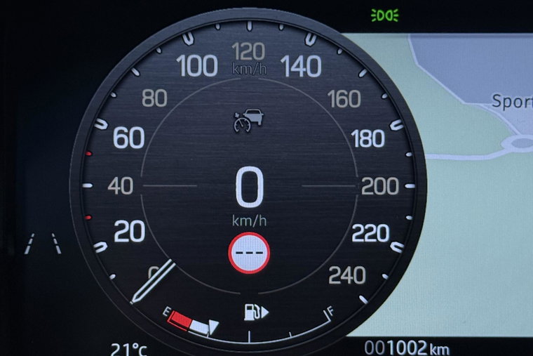 Vehicle Image 21