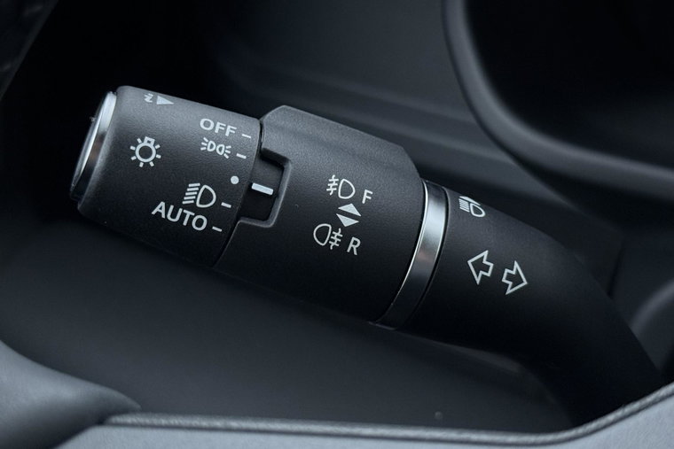 Vehicle Image 40