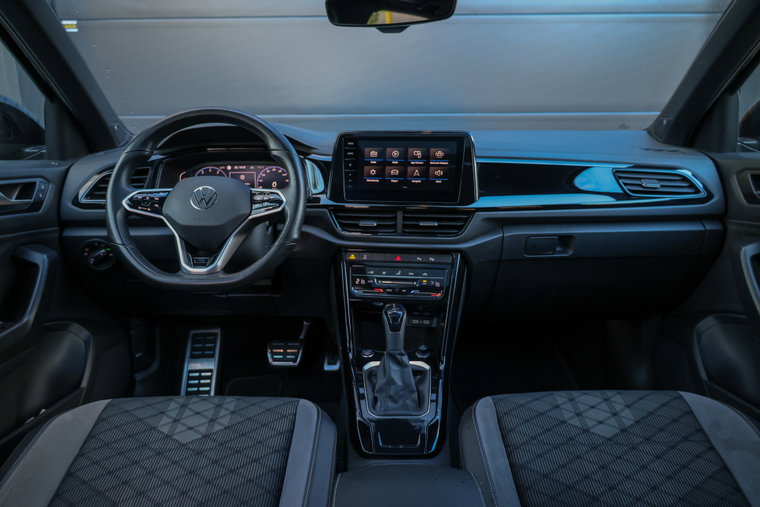Vehicle Image 24