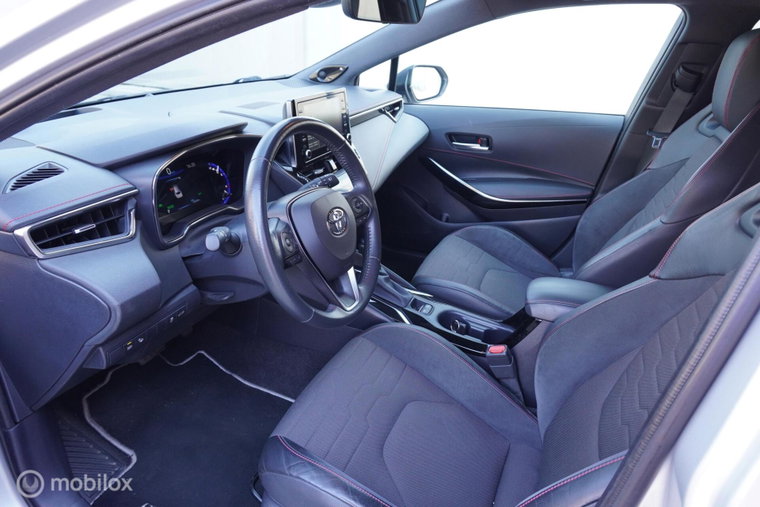 Vehicle Image 9