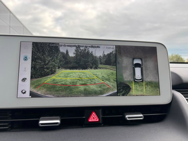 Vehicle Image 36