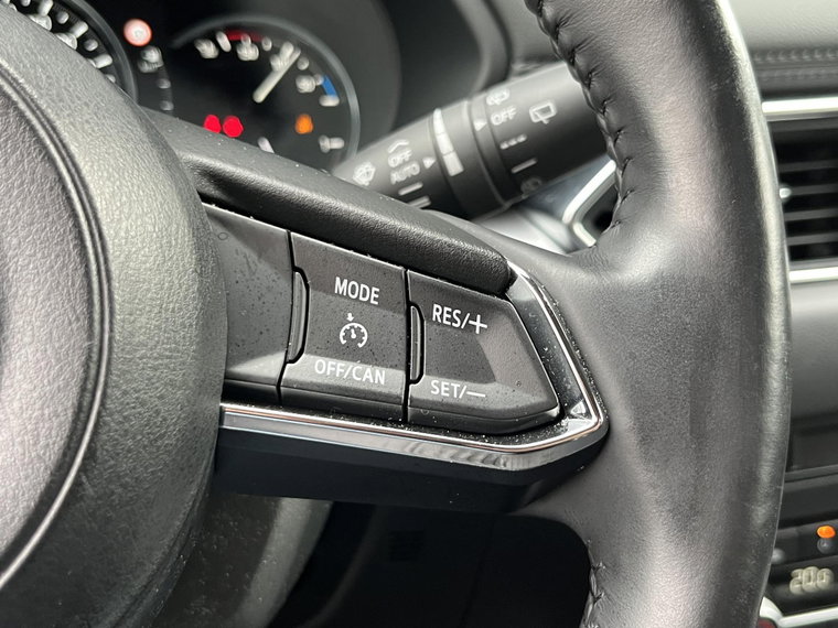 Vehicle Image 27