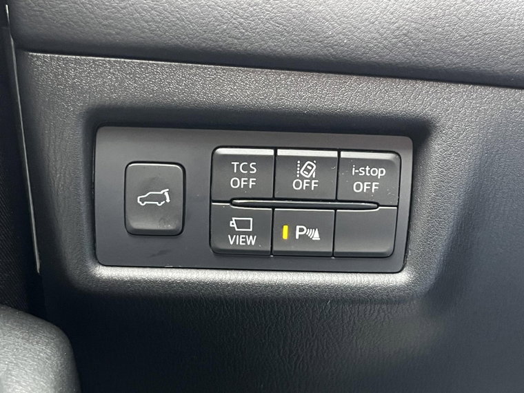 Vehicle Image 33